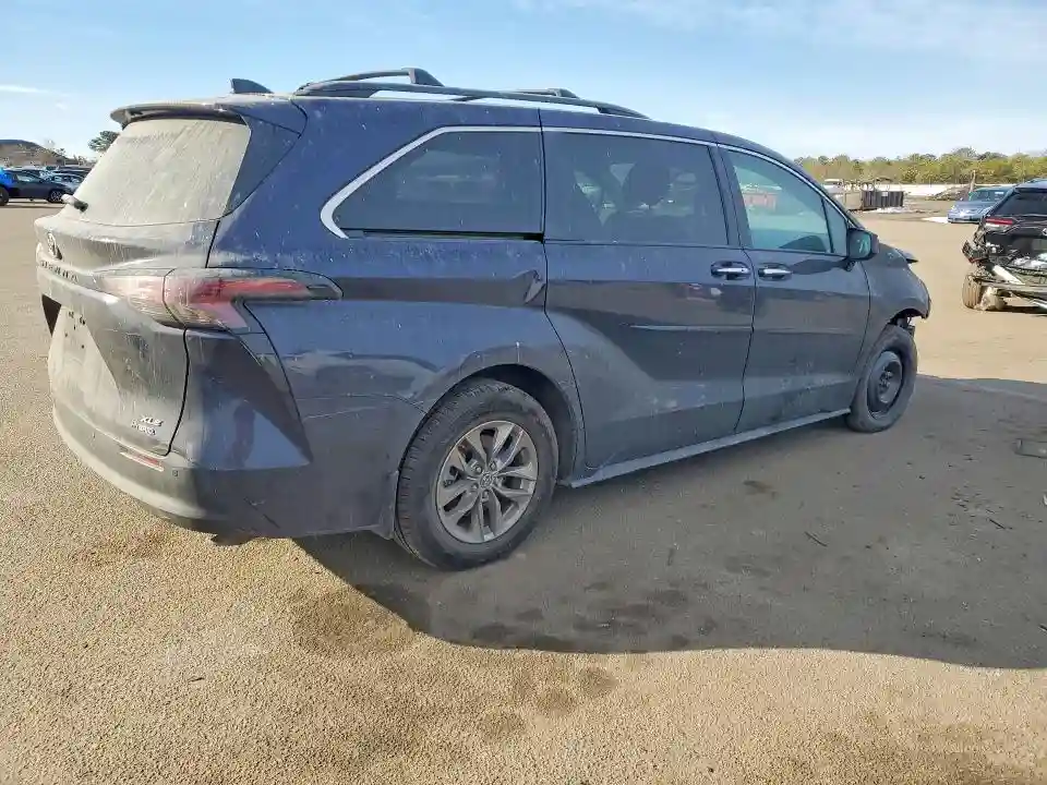 5TDJSKFC8RS141355 2024 TOYOTA SIENNA-2