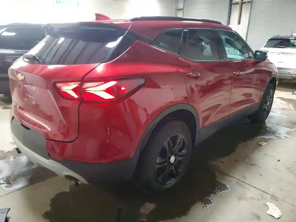 3GNKBHR47NS166496 2022 CHEVROLET BLAZER-2