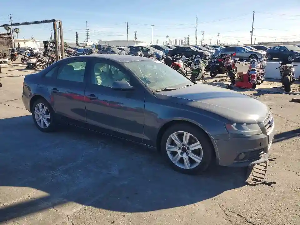 WAUAFAFL1AN021936 2010 AUDI A4-3
