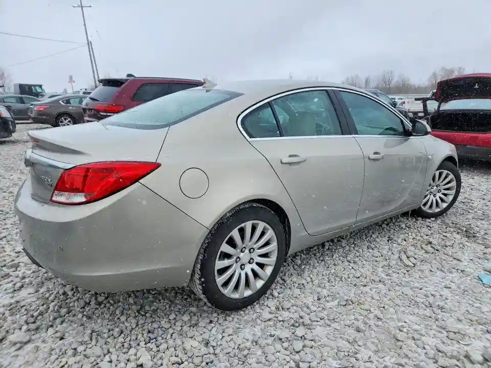 W04GU5GC0B1042935 2011 BUICK REGAL-2