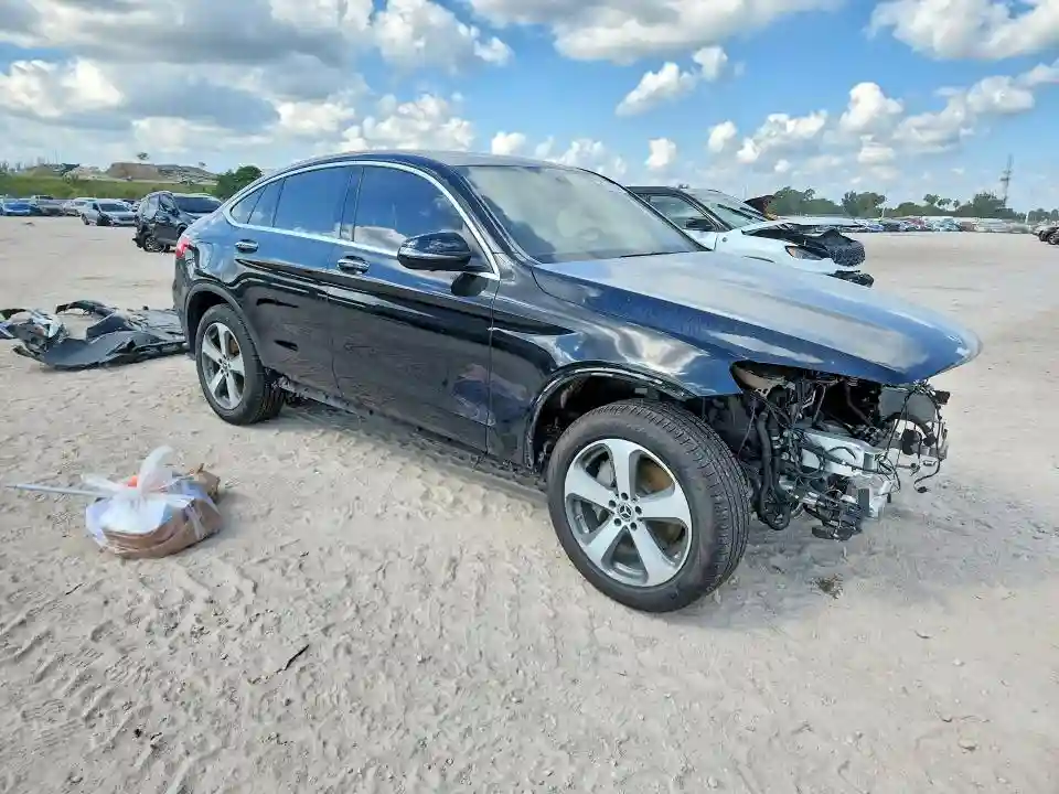 WDC0J4KB7KF571059 2019 MERCEDES-BENZ GLC-CLASS-3
