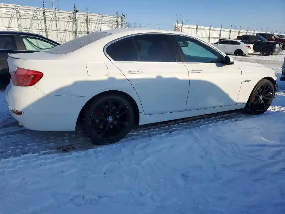 WBA5B3C50FD541234 2015 BMW 5 SERIES-2