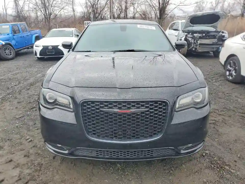 2C3CCABG1PH599814 2023 CHRYSLER 300-4