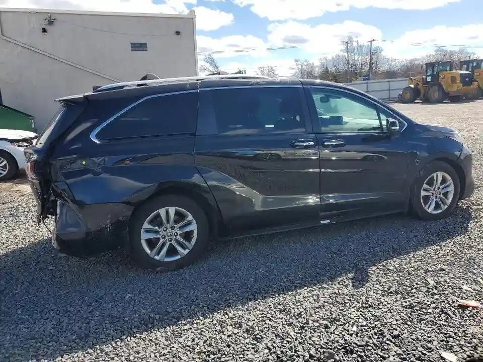 5TDZSKFC5NS064814 2022 TOYOTA SIENNA-2