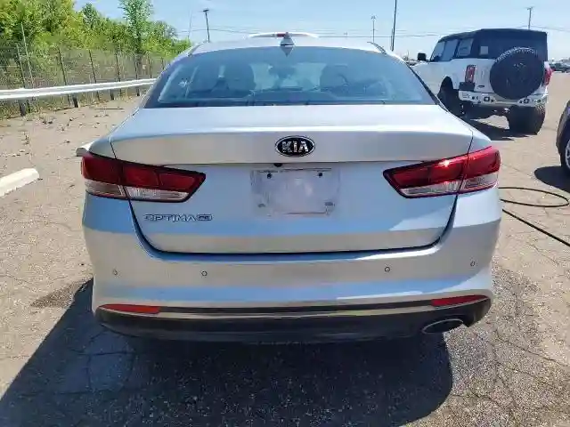 5XXGT4L3XJG229000 2018 KIA OPTIMA-5