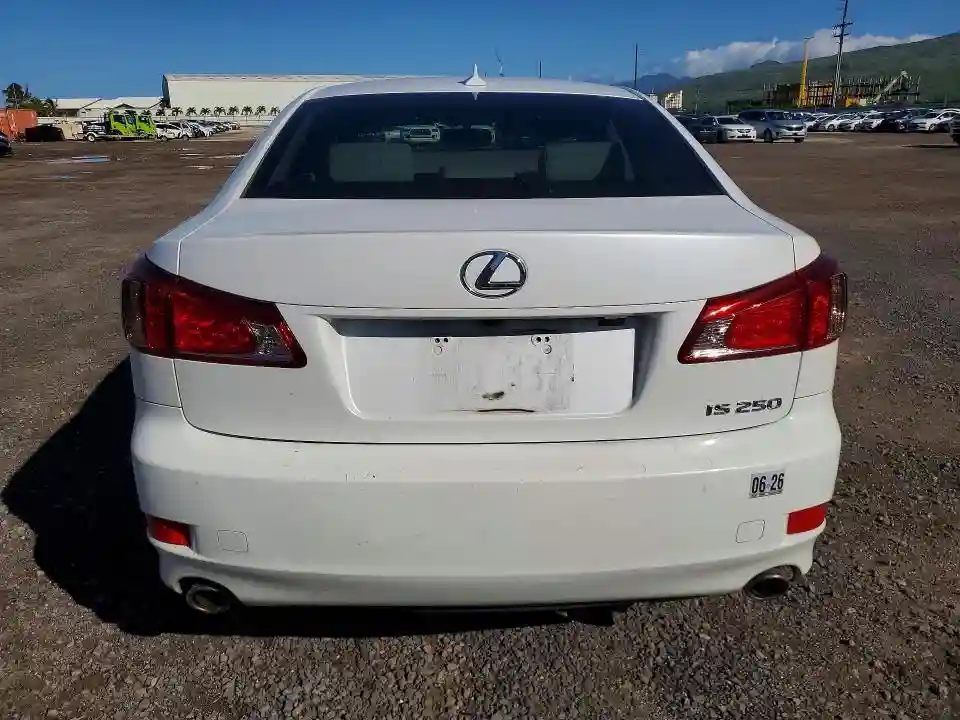 JTHBF5C24C5172605 2012 LEXUS IS-5