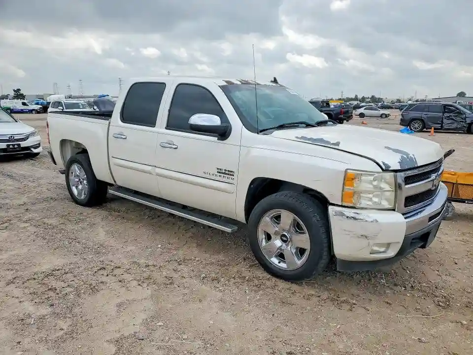 3GCPCSE08BG374493 2011 CHEVROLET SILVERADO-3