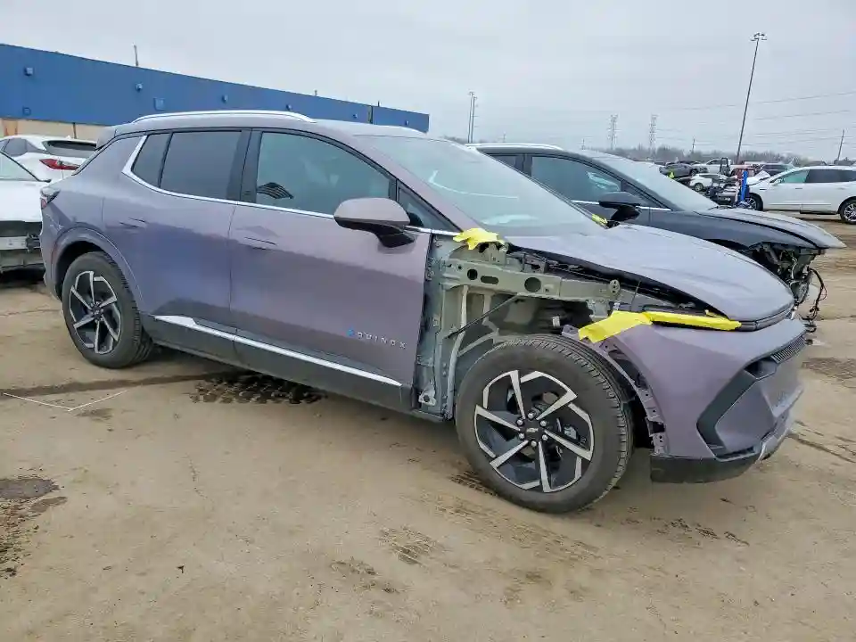 3GN7DNRR9SS265228 2025 CHEVROLET EQUINOX-3