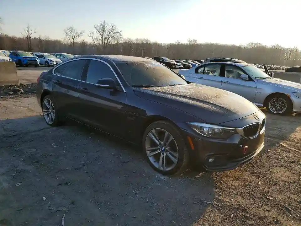 WBA4J3C50KBL10516 2019 BMW 4 SERIES-3
