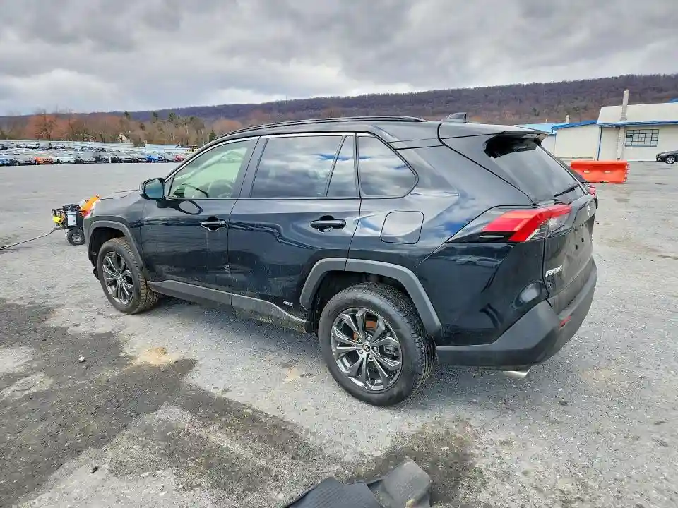 JTMB6RFV7SD157230 2025 TOYOTA RAV4-1