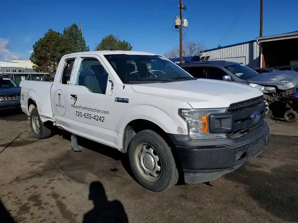 1FTEX1C59JKE82035 2018 FORD F-150-3
