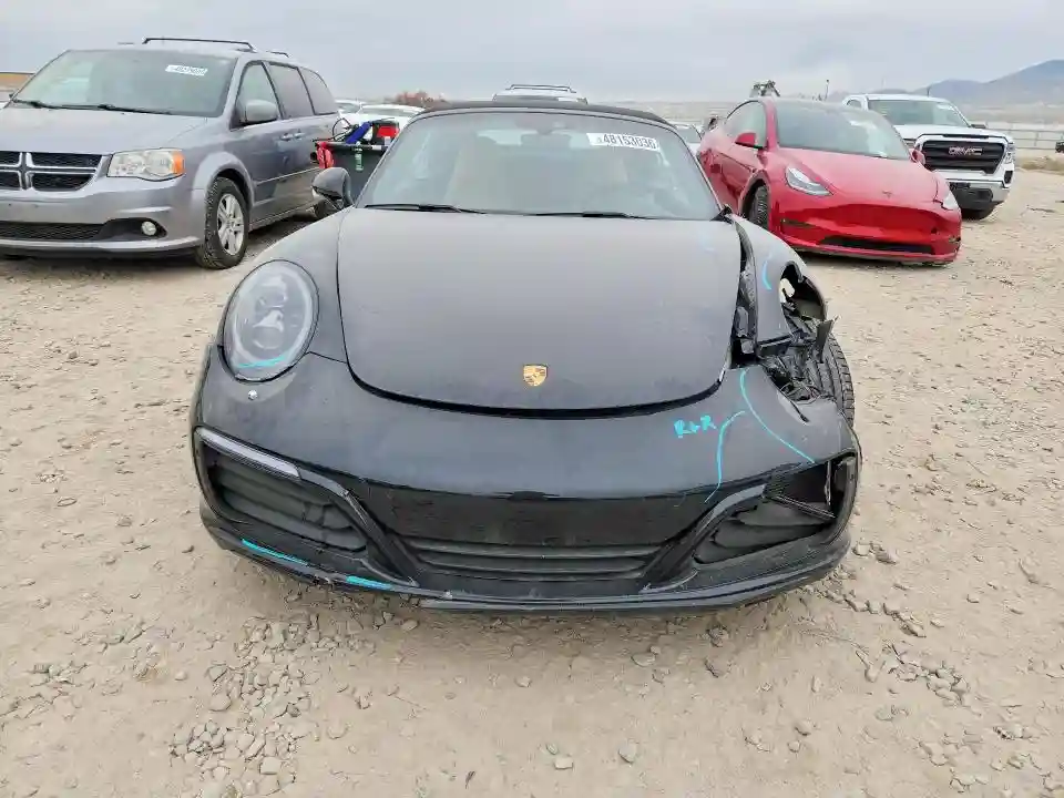 WP0CA2A94HS141866 2017 PORSCHE 911-4