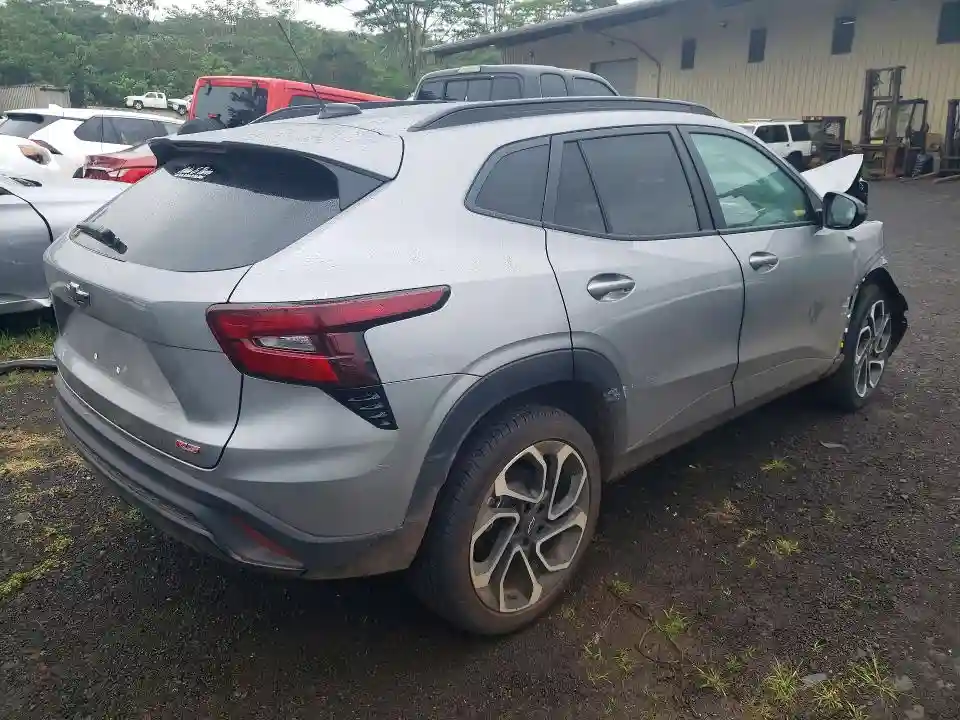 KL77LJEP2SC276499 2025 CHEVROLET TRAX-2