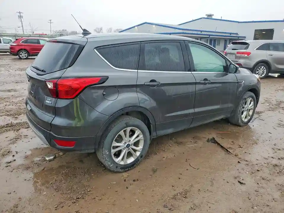 1FMCU9GDXKUA43864 2019 FORD ESCAPE-2