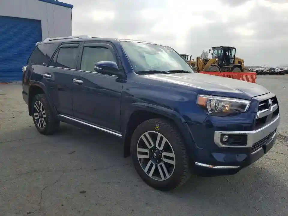 JTEKU5JR2R6258629 2024 TOYOTA 4RUNNER-3