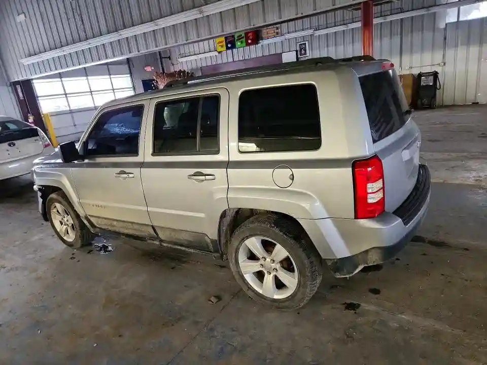 1C4NJPFB1ED740208 2014 JEEP PATRIOT-1