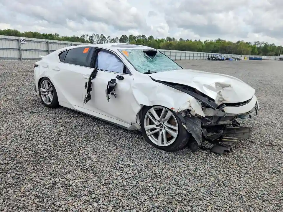 JTHCA1D27M5116220 2021 LEXUS IS-3