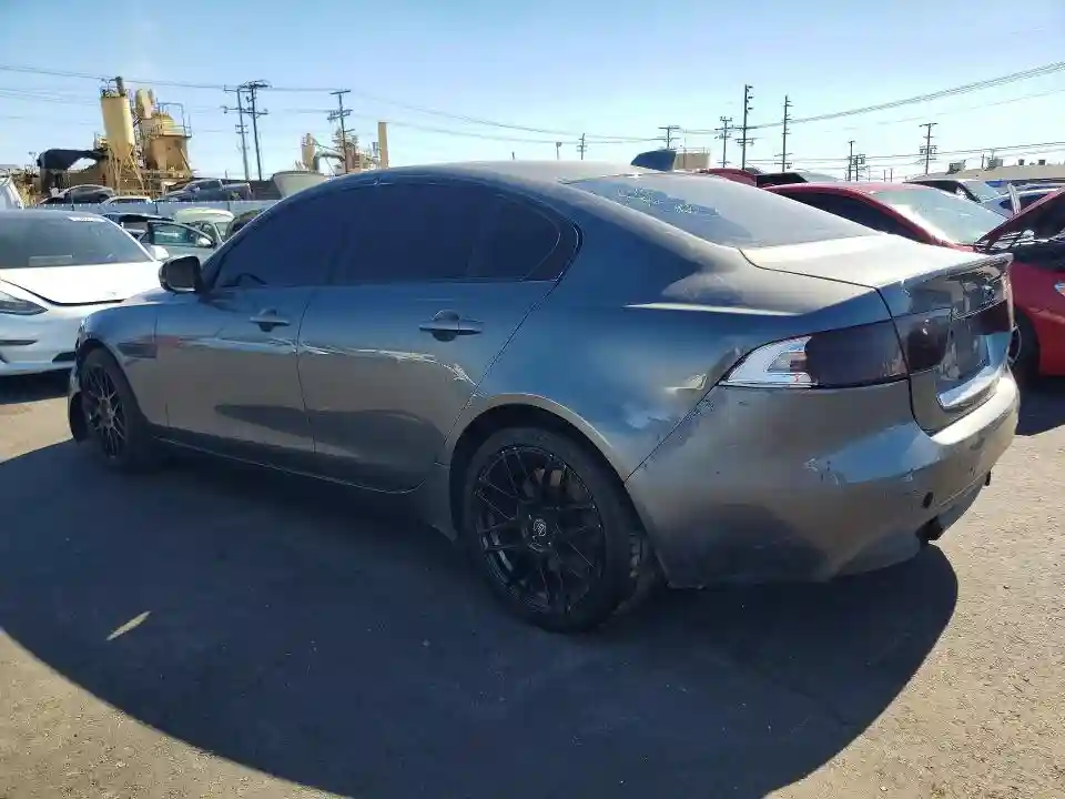 SAJAD4BG1HA965841 2017 JAGUAR XE-1