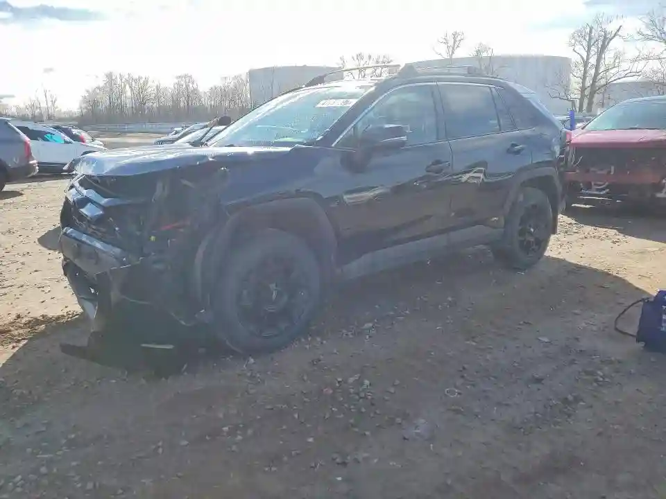 2T3B6RFV3PW043462 2023 TOYOTA RAV4-0