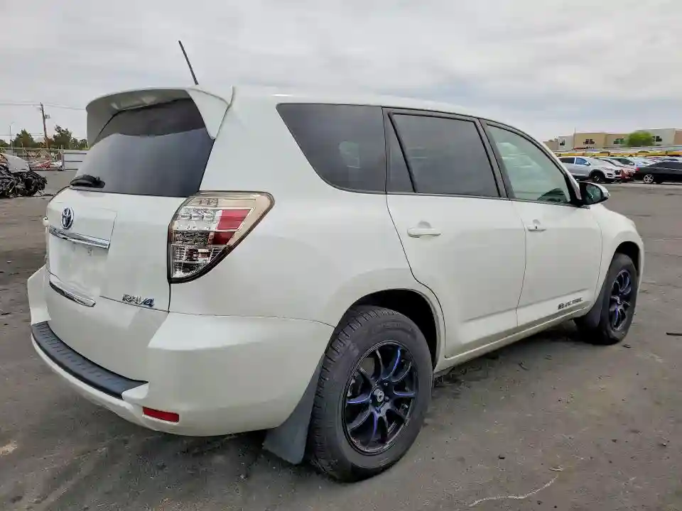 2T3YL4DV6EW002474 2014 TOYOTA RAV4-2
