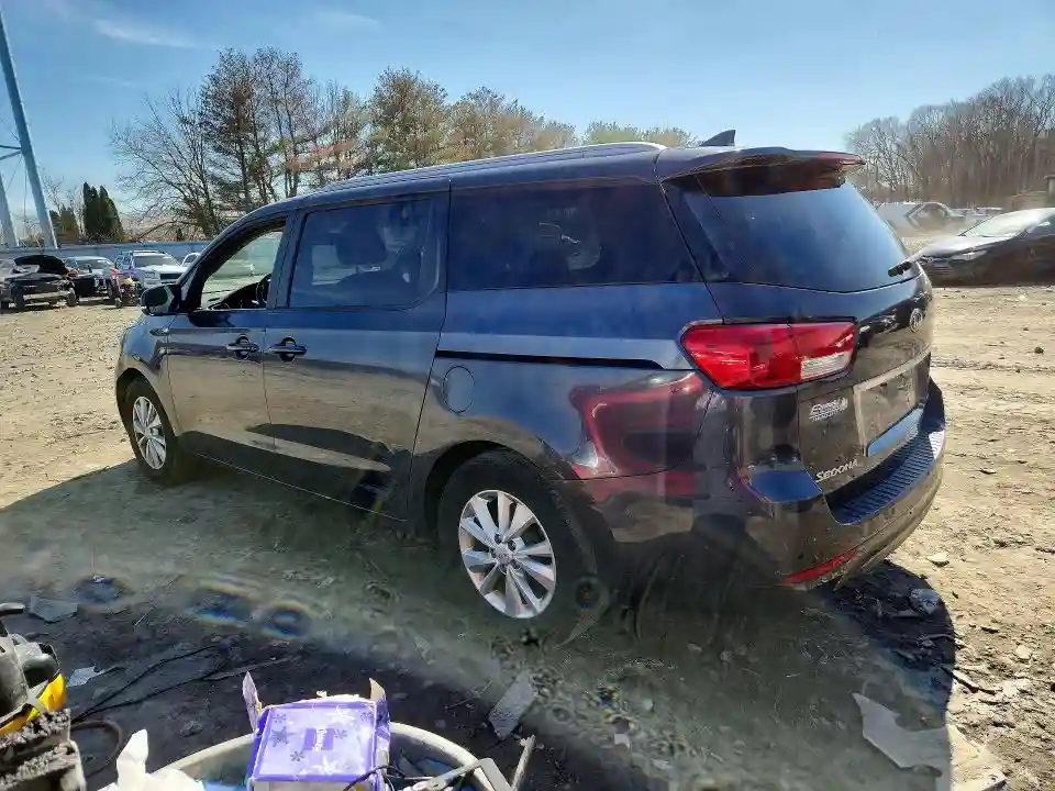 KNDMB5C19H6326952 2017 KIA SEDONA-1