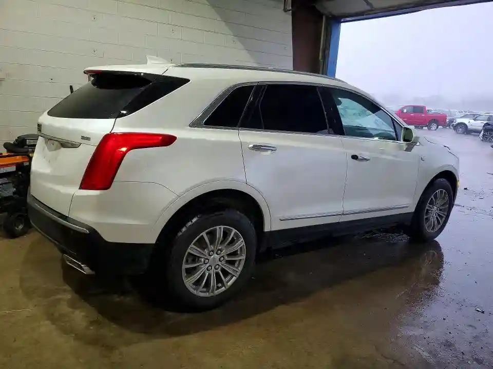 1GYKNCRS0JZ107508 2018 CADILLAC XT5-2