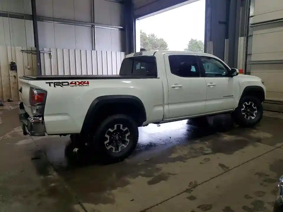 3TMDZ5BN1PM156519 2023 TOYOTA TACOMA-4