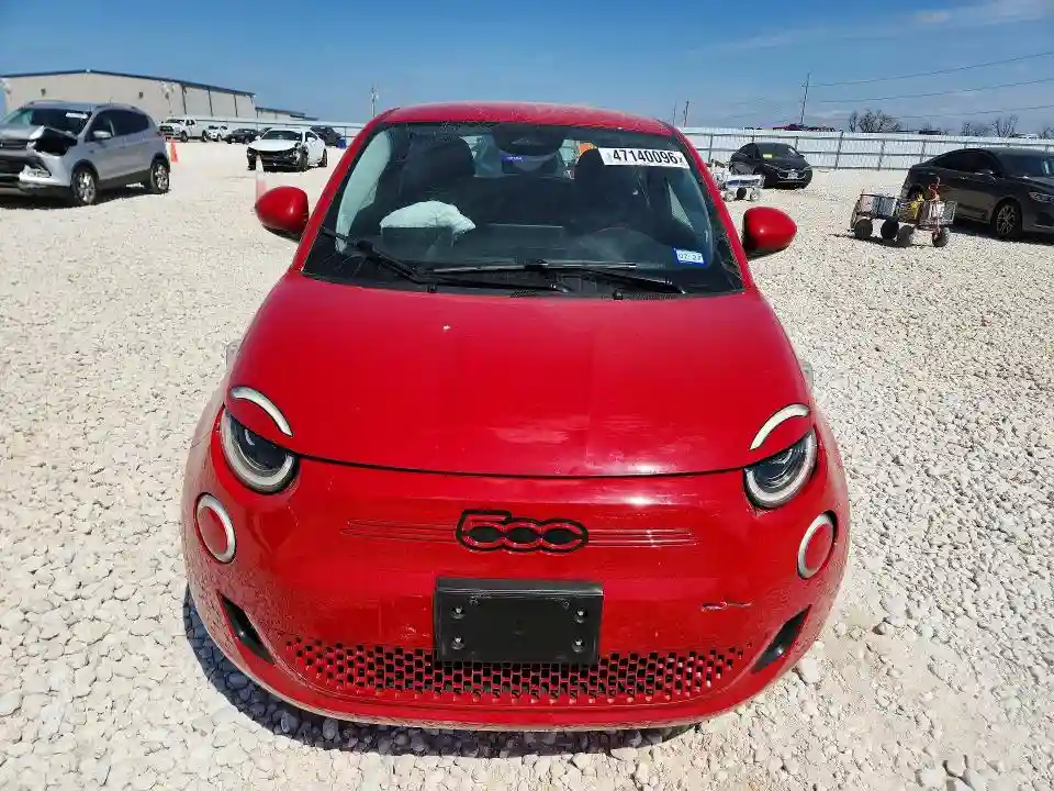ZFAFFAA48RX209773 2024 FIAT 500-4