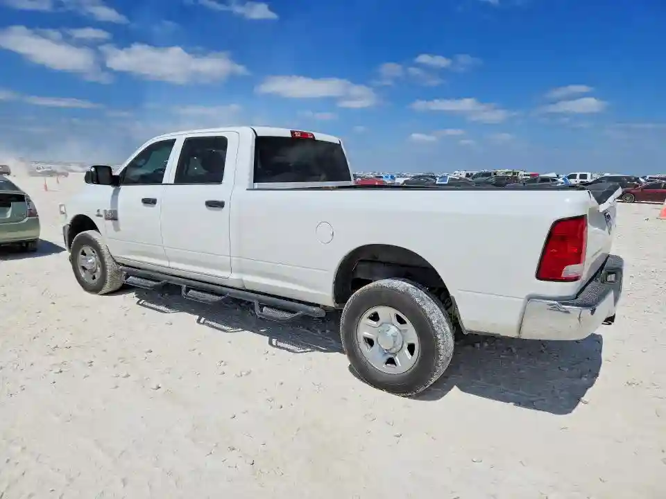 3C6UR5HL4JG418293 2018 RAM 2500-1