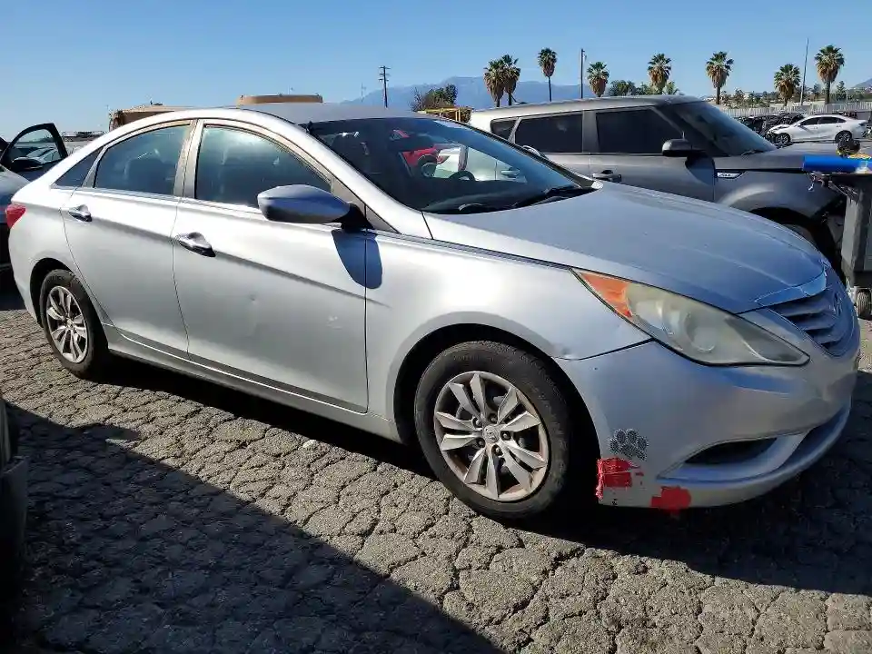 5NPEB4AC3BH041888 2011 HYUNDAI SONATA-3