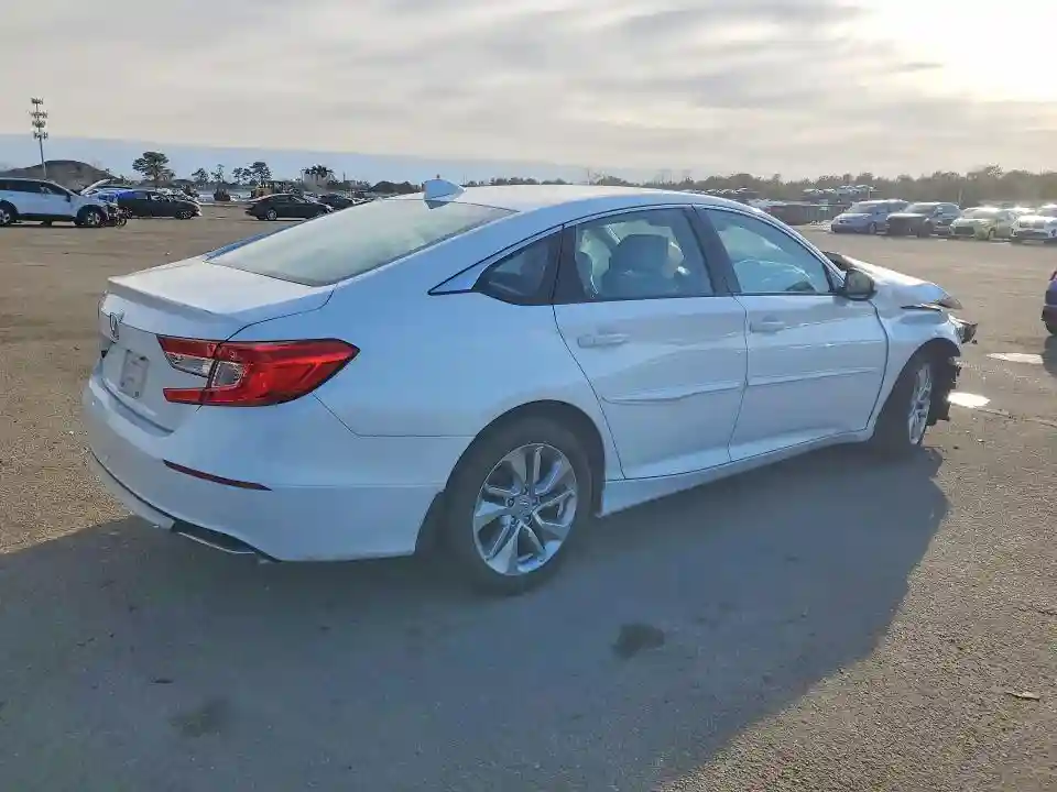 1HGCV1F16JA180845 2018 HONDA ACCORD-2
