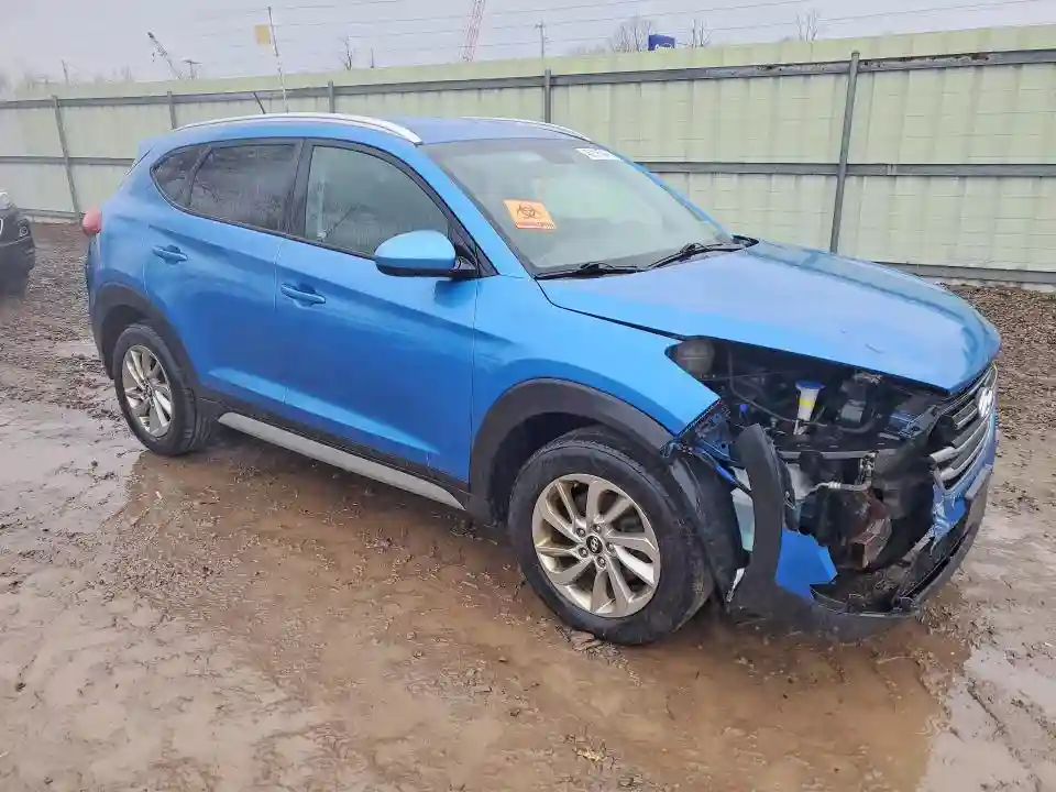 KM8J3CA45HU496105 2017 HYUNDAI TUCSON-3
