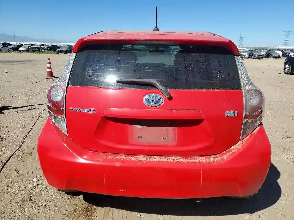 JTDKDTB30C1526844 2012 TOYOTA PRIUS-5