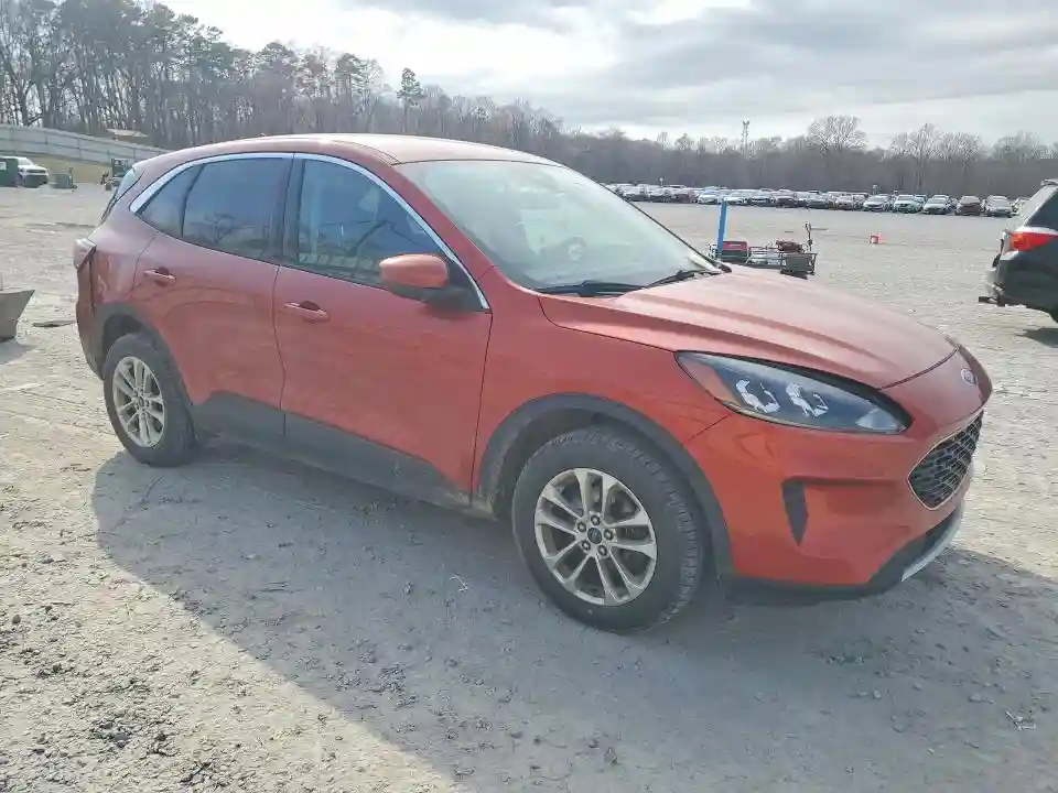 1FMCU9G67LUA83502 2020 FORD ESCAPE-3