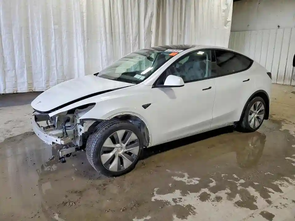 7SAYGDEE2PA181429 2023 TESLA MODEL Y-0