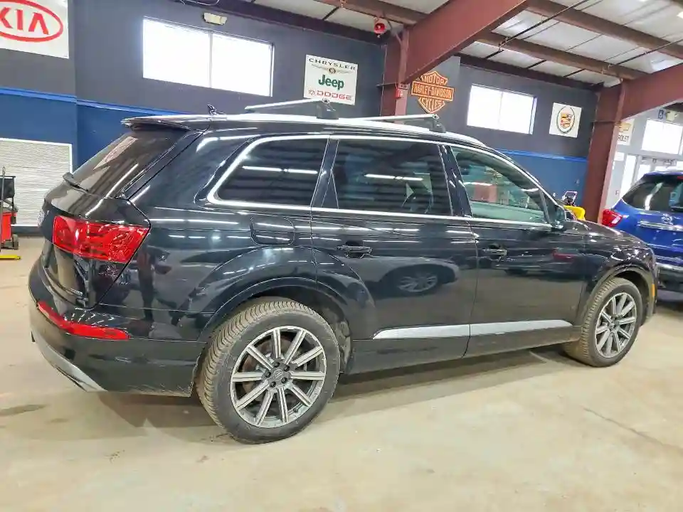 WA1LAAF7XKD039138 2019 AUDI Q7-2