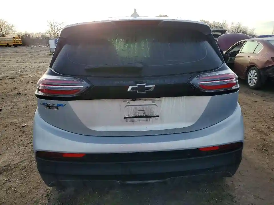 1G1FW6S05P4143353 2023 CHEVROLET BOLT-5