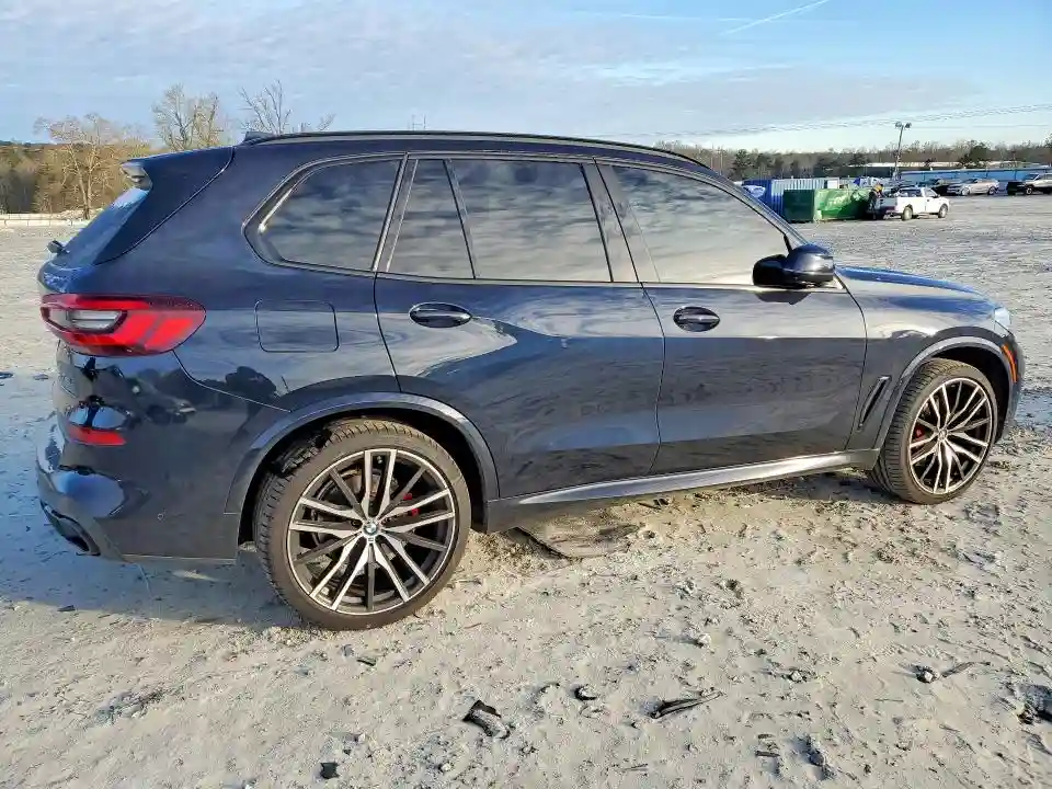 5UXCR4C00N9J49354 2022 BMW X5-2