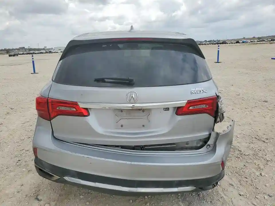 5J8YD3H33JL007646 2018 ACURA MDX-5