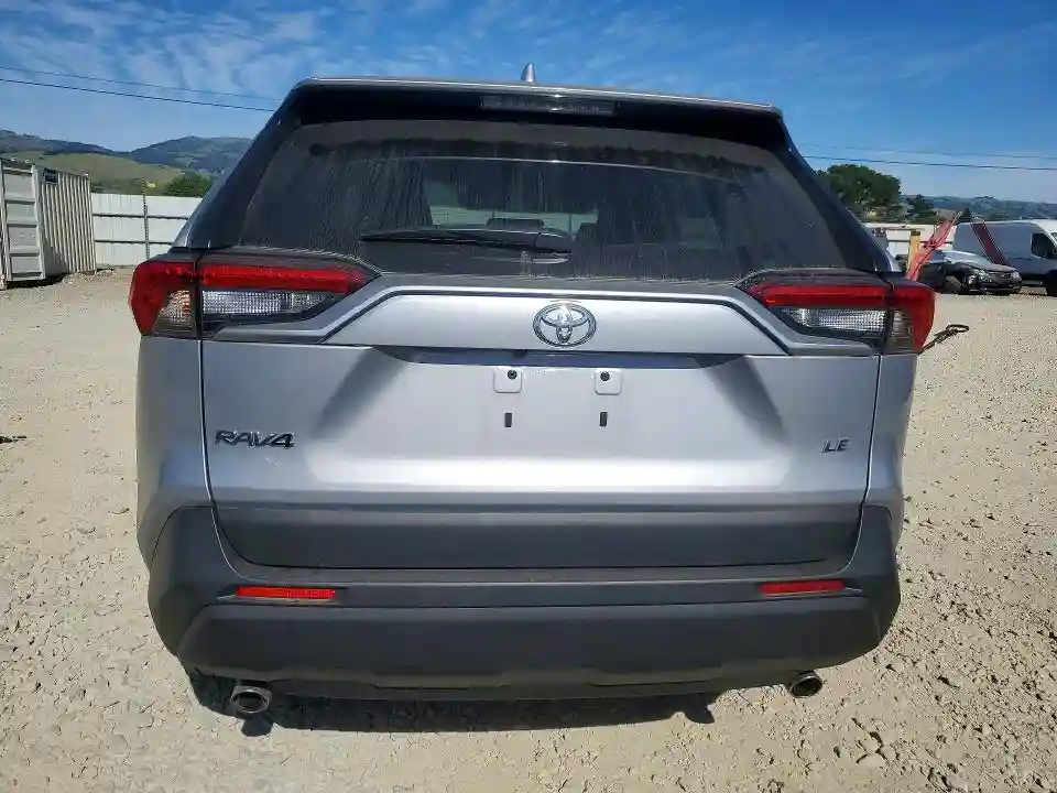 2T3K1RFV0RC269686 2024 TOYOTA RAV4-5