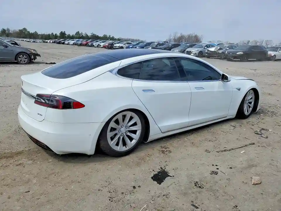 5YJSA1E2XGF155947 2016 TESLA MODEL S-2