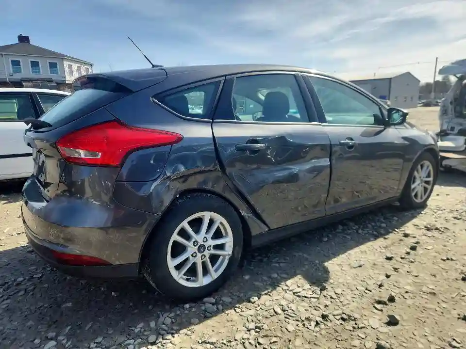 1FADP3K20GL260880 2016 FORD FOCUS SE-2