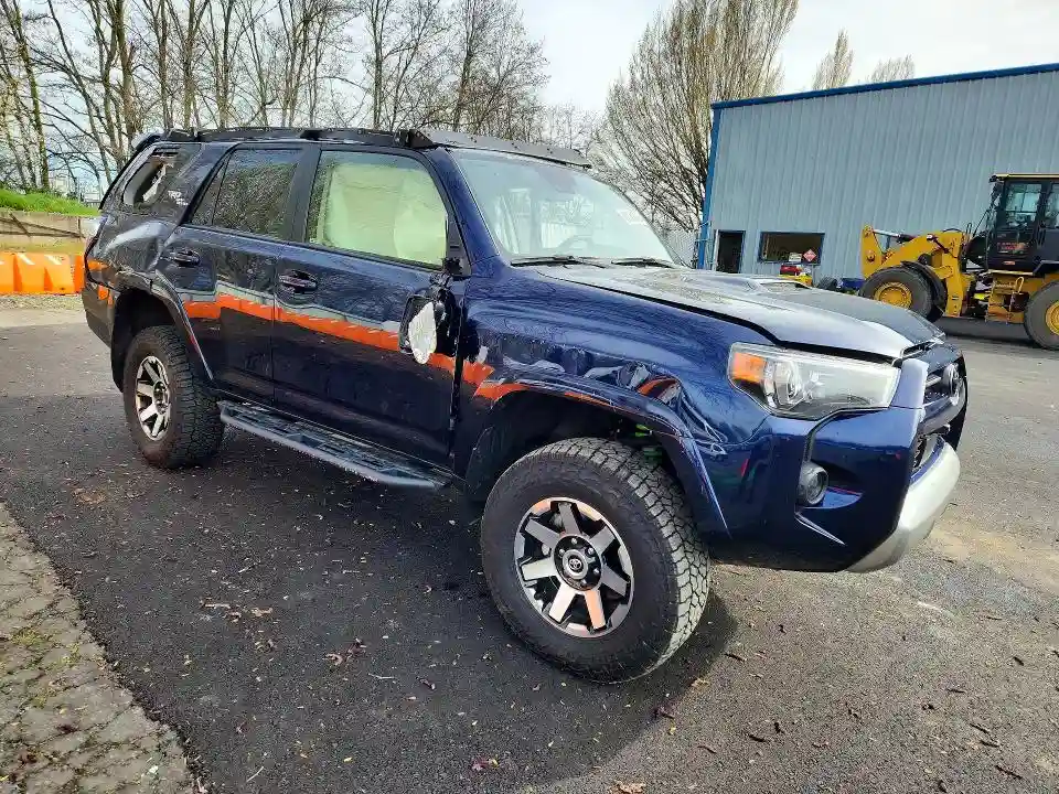 JTERU5JR5R6235781 2024 TOYOTA 4RUNNER-3