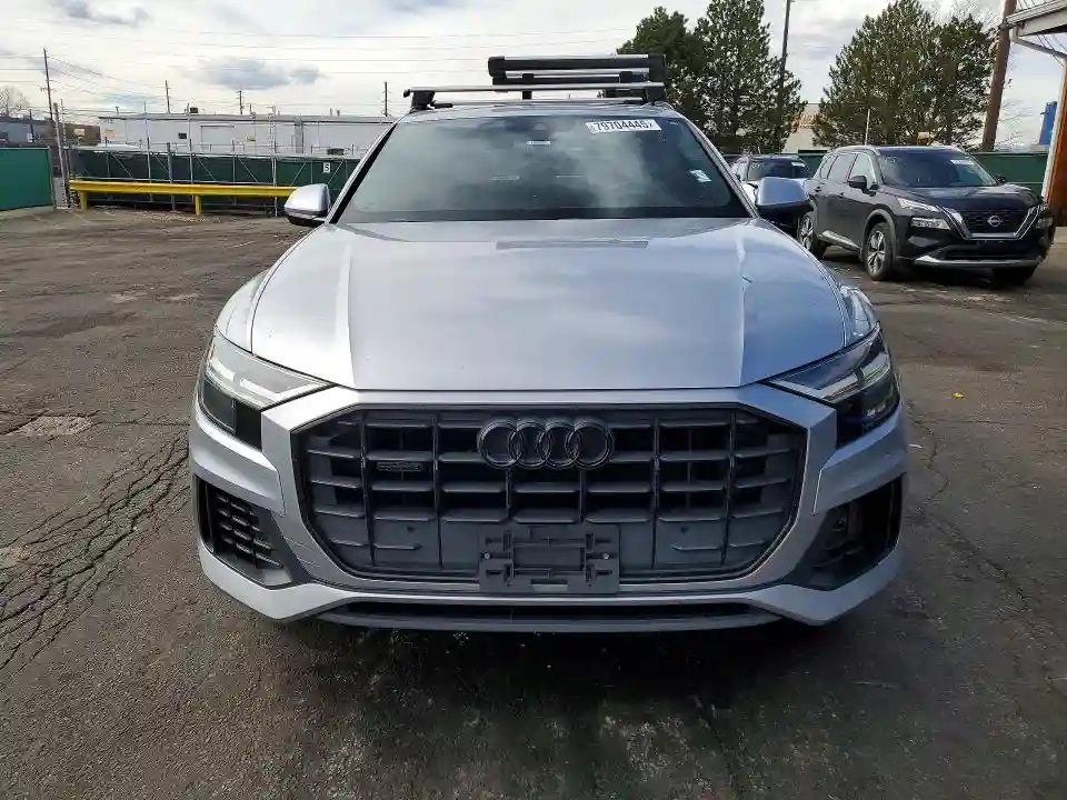 WA1AVAF11KD017312 2019 AUDI Q8-4