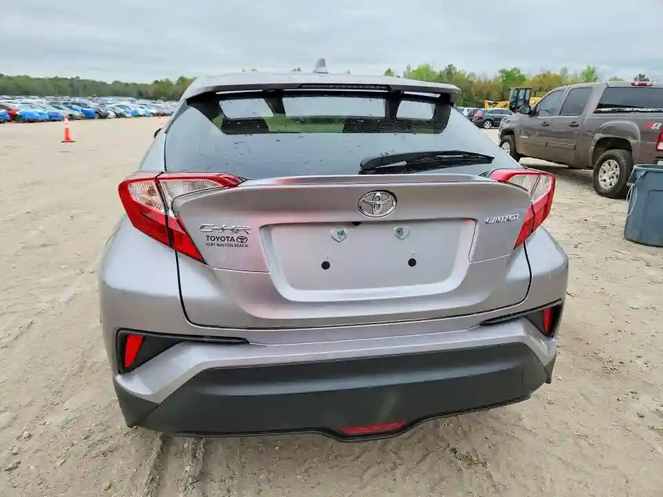 NMTKHMBX7LR107047 2020 TOYOTA C-HR-5
