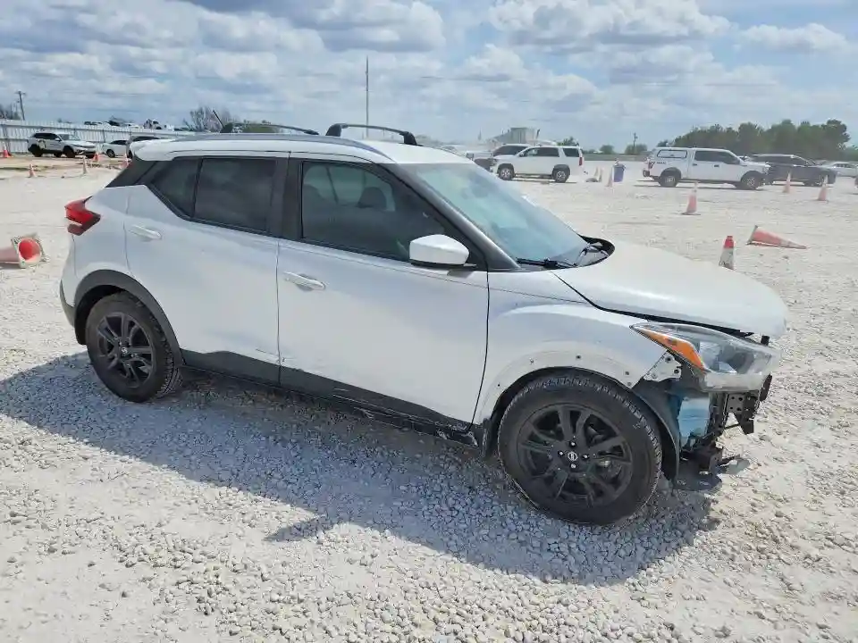 3N1CP5CV1LL505763 2020 NISSAN KICKS-3