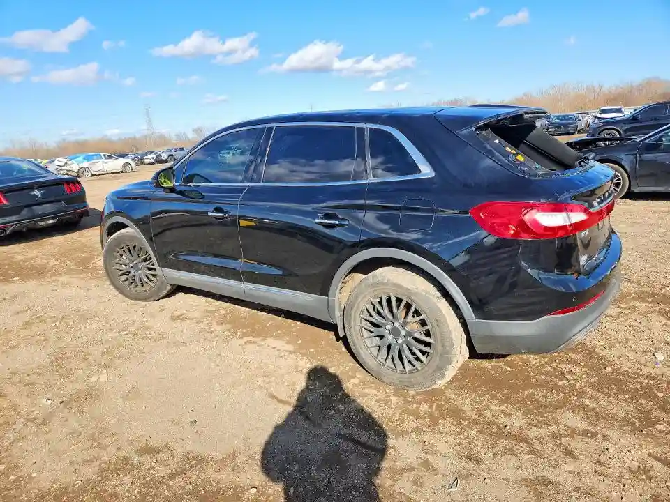 2LMPJ8KR6JBL22258 2018 LINCOLN MKX-1