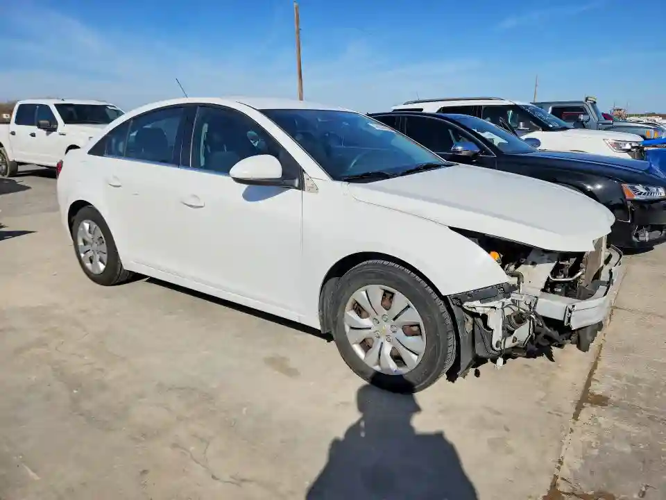 1G1PE5SB9G7102726 2016 CHEVROLET CRUZE-3