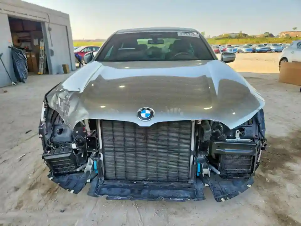 WBA7U2C08LGM26909 2020 BMW 7 SERIES-4