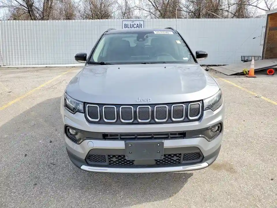 3C4NJDCB4NT104430 2022 JEEP COMPASS-4